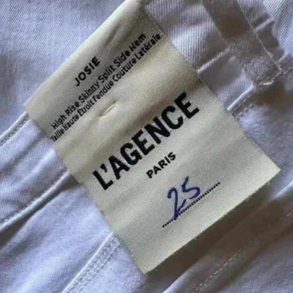 L’AGENCE Josie High Rise Skinny Split Side Hem Jeans in Blanc